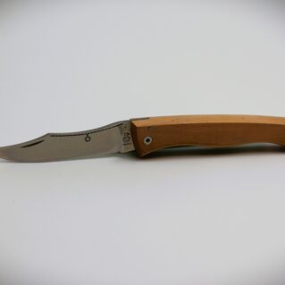 Le Blacas 11 bois de genévrier