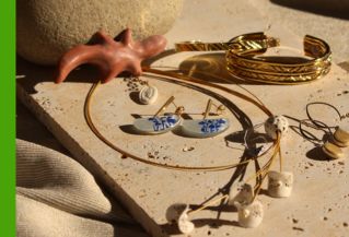 Bijoux (Non disponible en ligne)